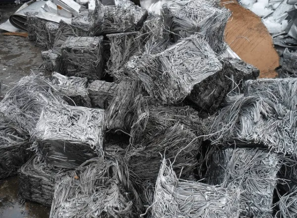 Thu mua phế liệu tại Quảng Trị – Khảo sát & thu gom tận nơi
