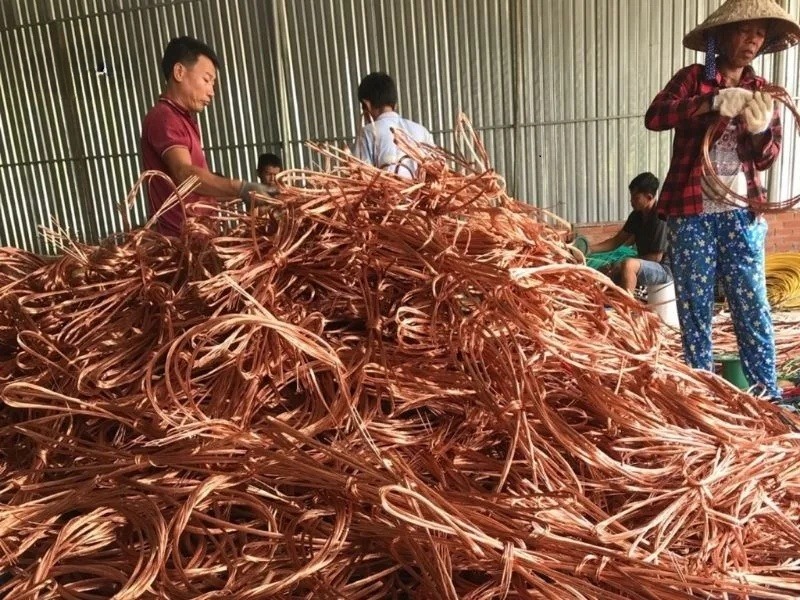 Đội ngũ nhân viên làm việc chuyên nghiệp và đã có kinh nghiệm nhiều năm