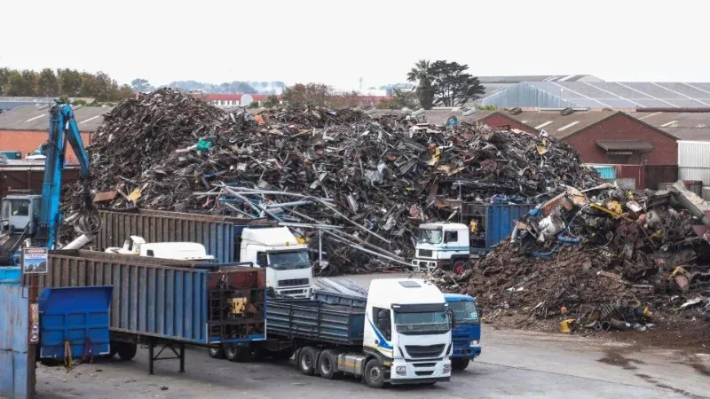 Xe thu gom lô phế liệu đồng sau khi khảo sát và thống nhất phương án